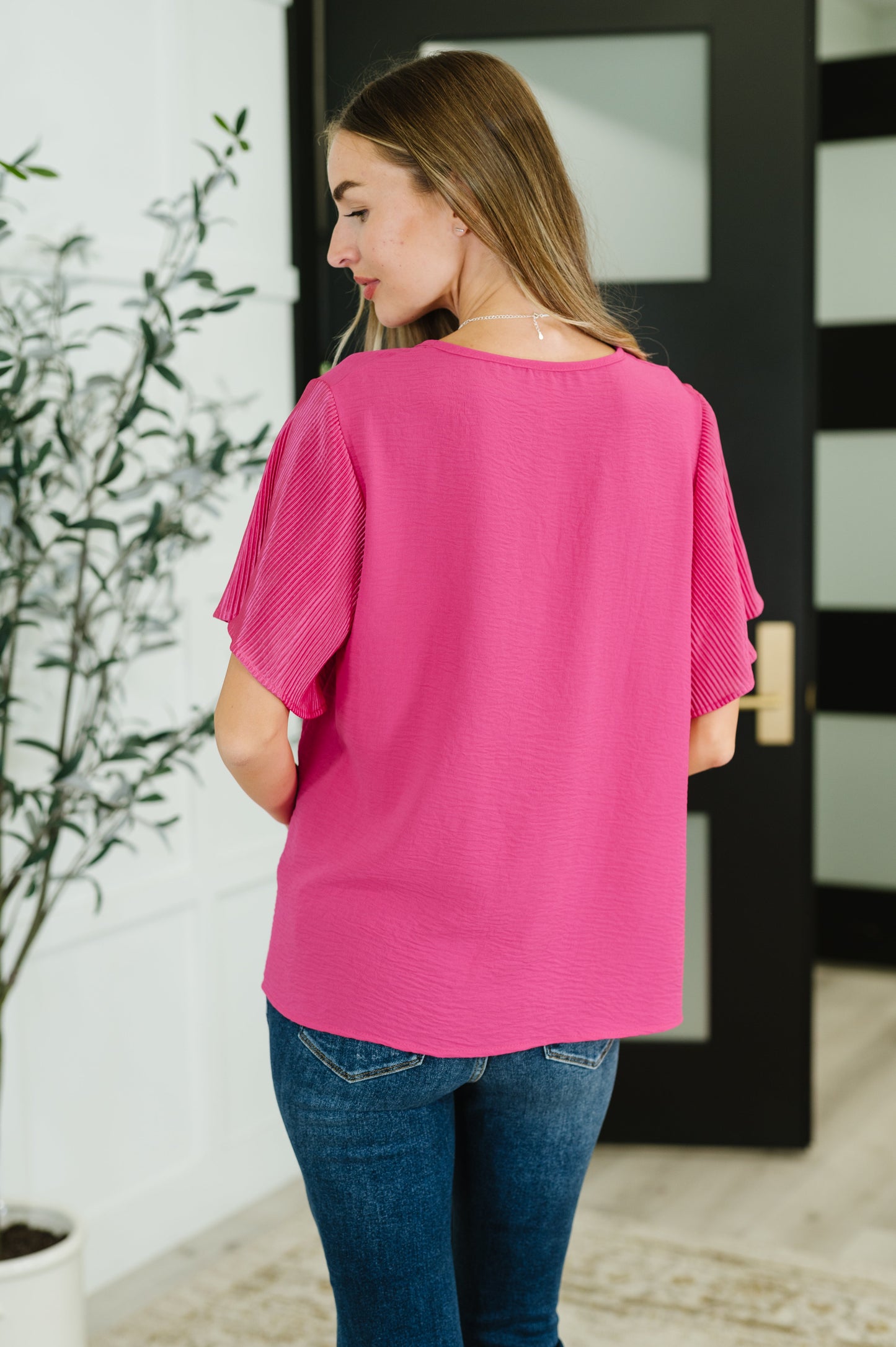 Women's Pink Ruffle Short Sleeve Blouse