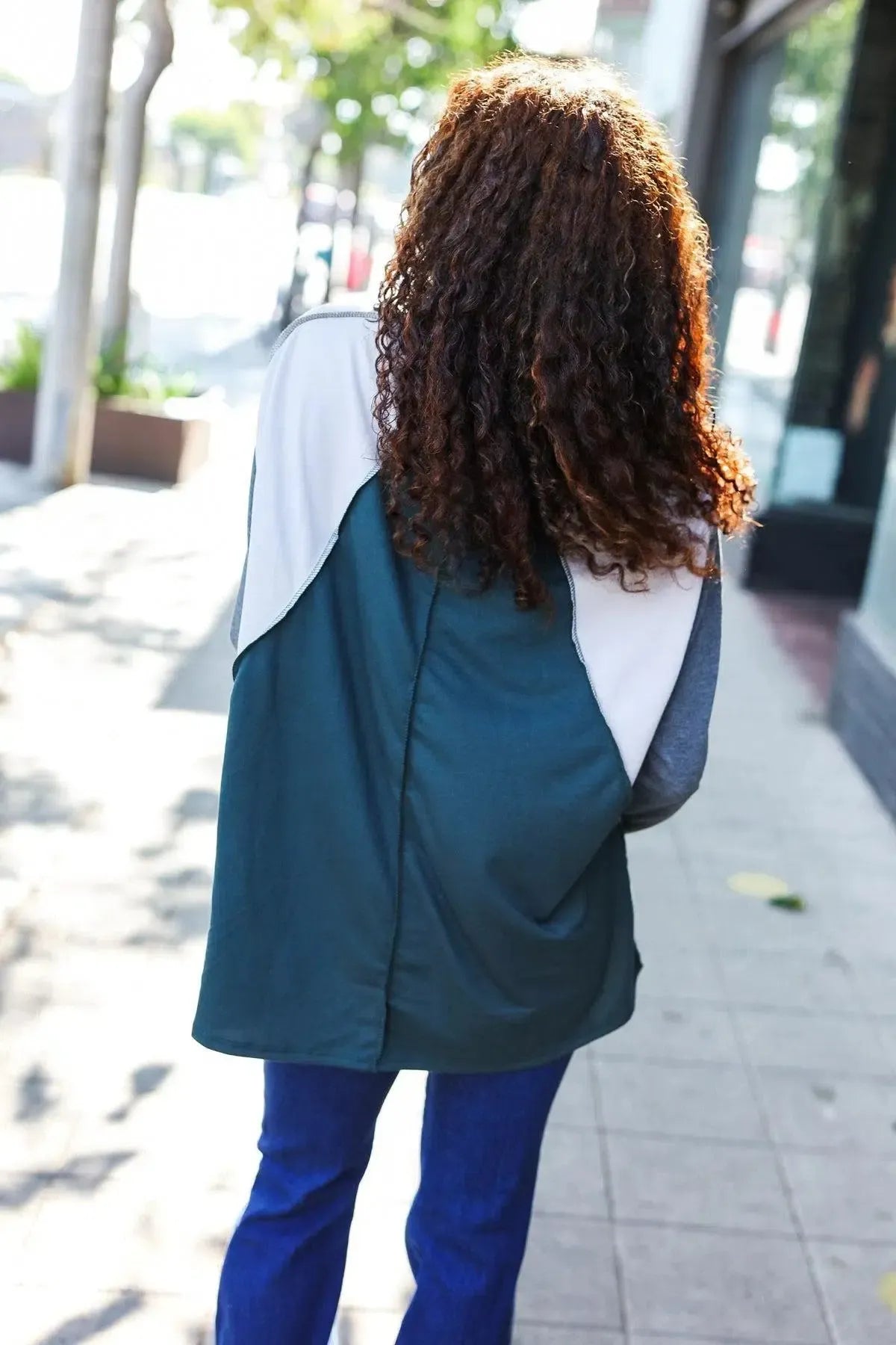 Stand Out Hunter Green V Neck Raglan Color Block Outseam Top-Evelyns Fashion