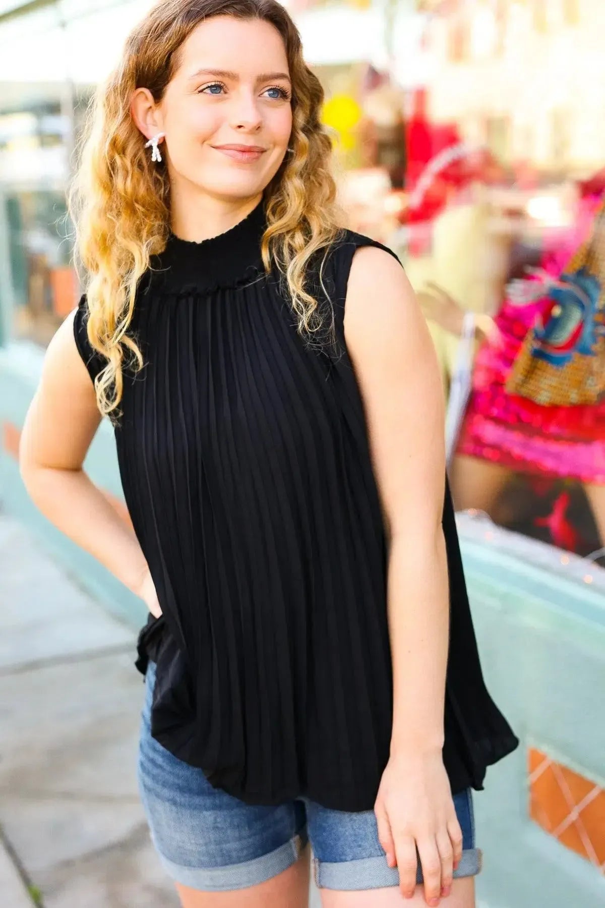 Black Smocked Neck Sleeveless Top-2024 Blow-Out Sale-Evelyns Fashion