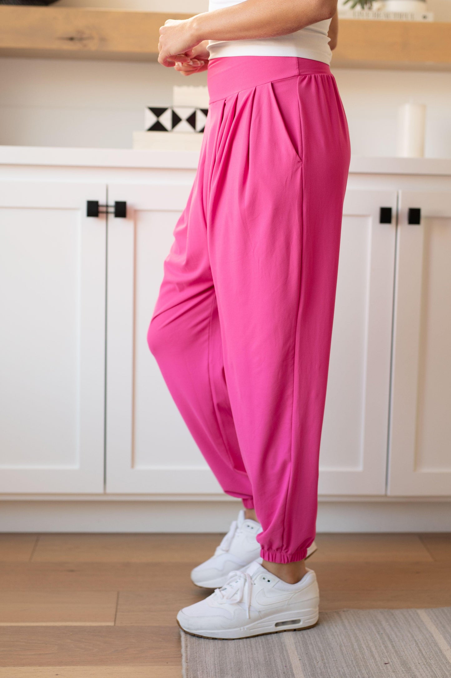 Bold & Comfy: The Motive Slouch Jogger in Hot Pink-Bottoms-Evelyns Fashion