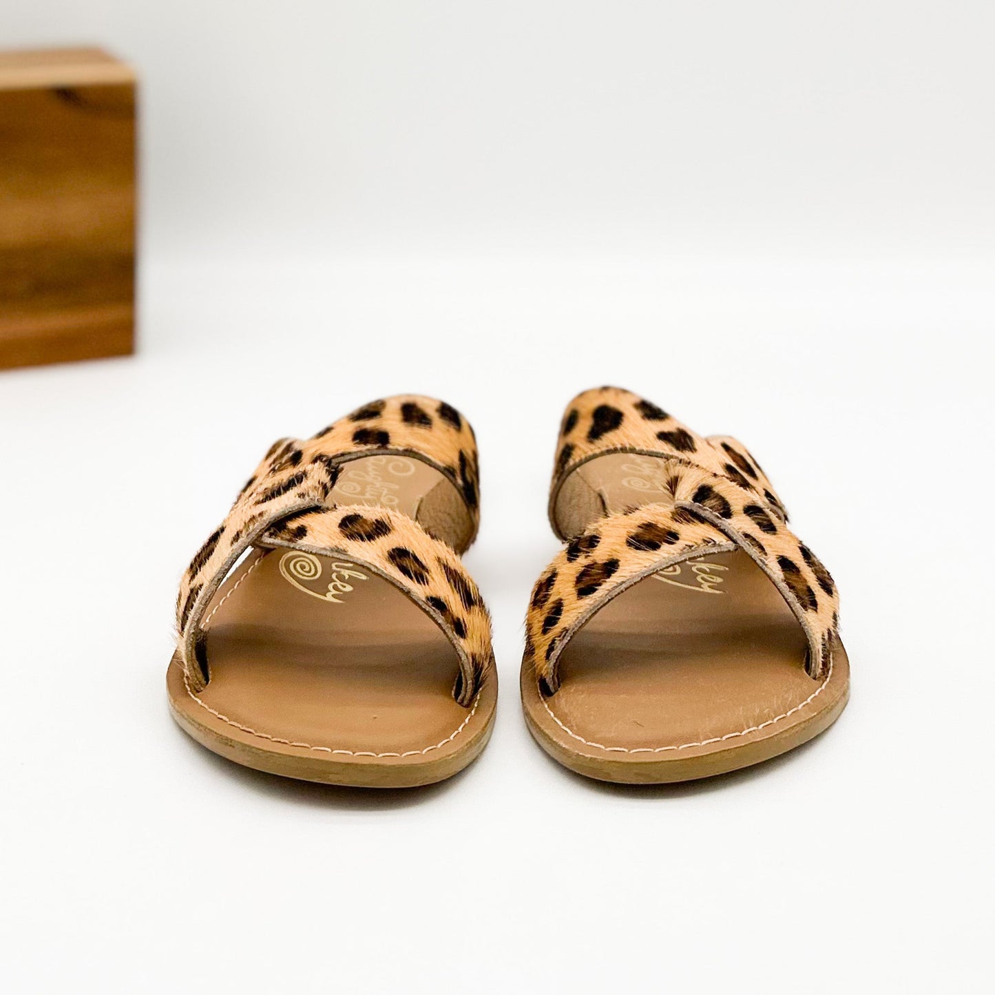 Conga Sandal in Leopard-Shoes-Evelyns Fashion