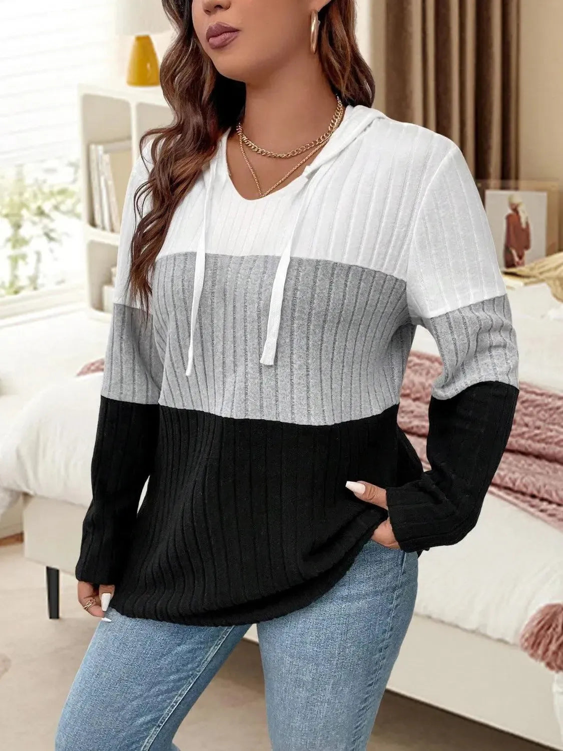Cozy Comfort: Plus Size Long Sleeve Drawstring Hoodies-Sweater-Evelyns Fashion