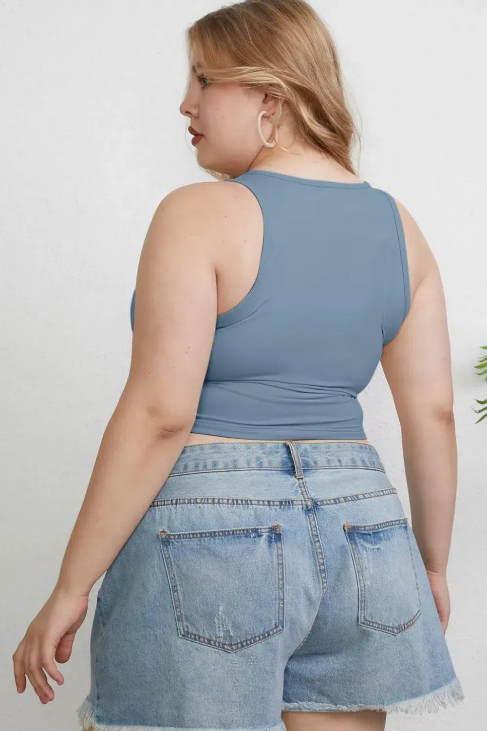 Slim Round Neck Tanks-Tank Tops-Evelyns Fashion
