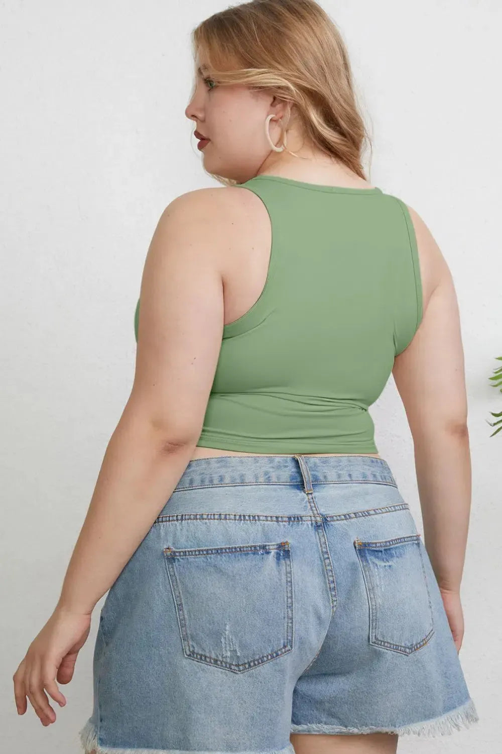 Slim Round Neck Tanks-Tank Tops-Evelyns Fashion