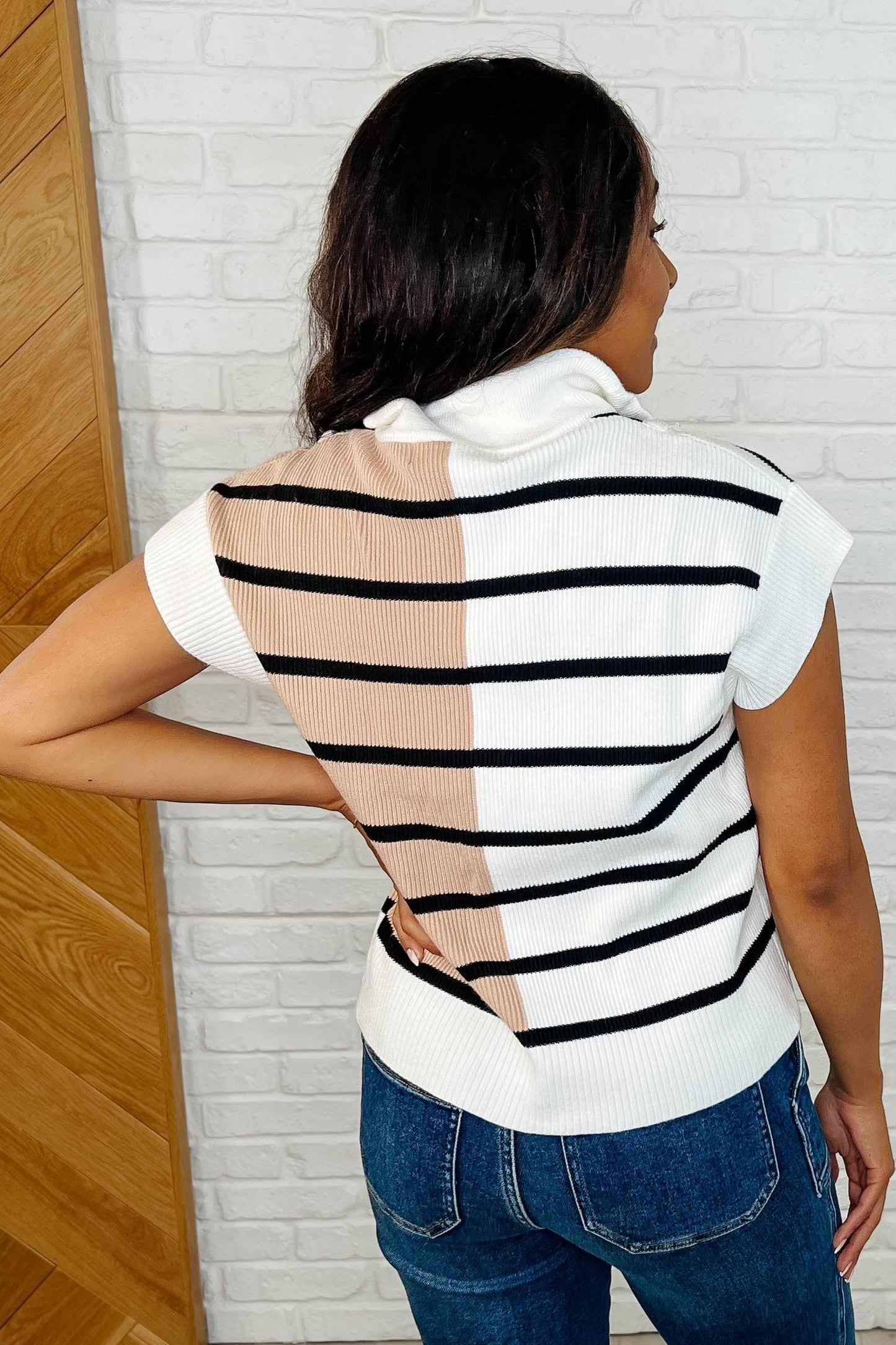 Striped Quarter Zip Vest-Womens-Evelyns Fashion