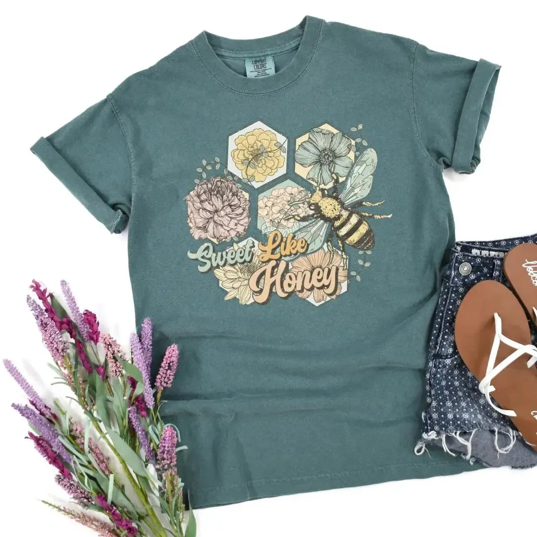 Sweet Like Honey Graphic Tee – Soft, Sweet & Laid-Back Cool-graphic tees-Evelyns Fashion