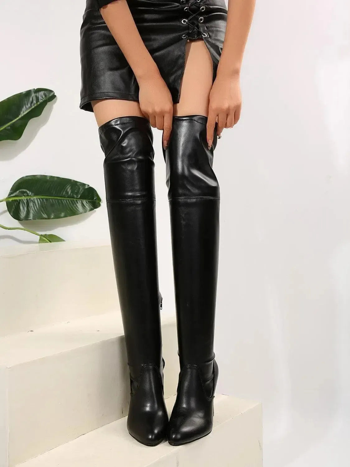 Thigh High Leather Boots-shoes-Evelyns Fashion