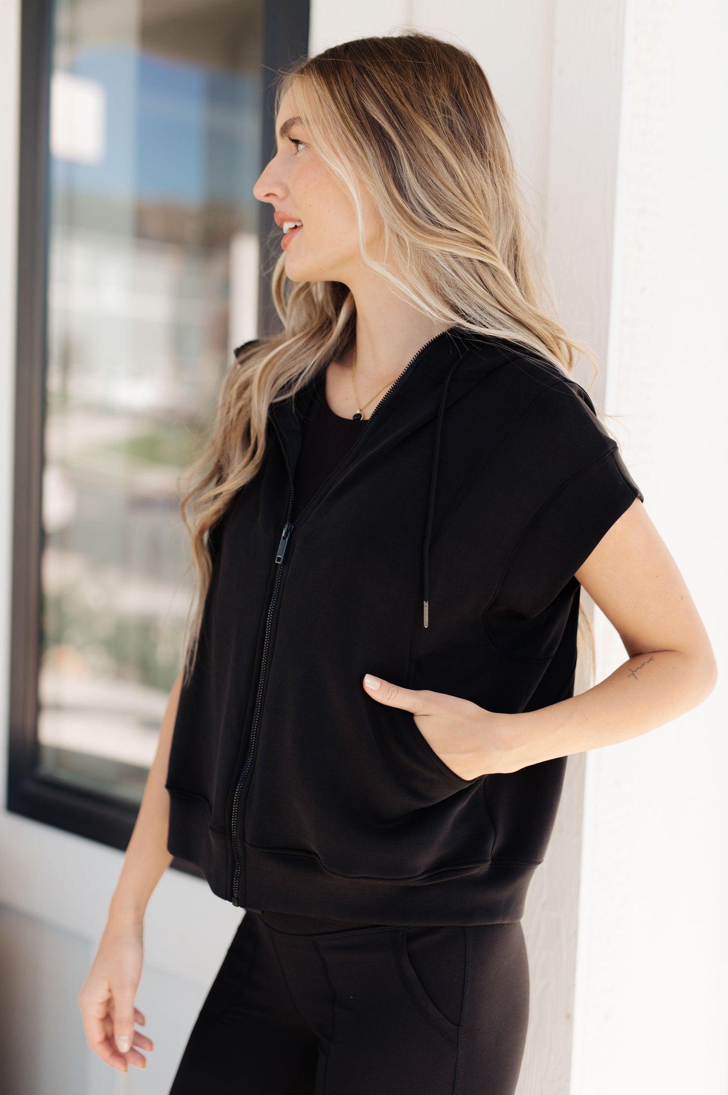 Women's Black Sleeveless Hoodie-Sweat Shirts and Hoodies-Evelyns Fashion