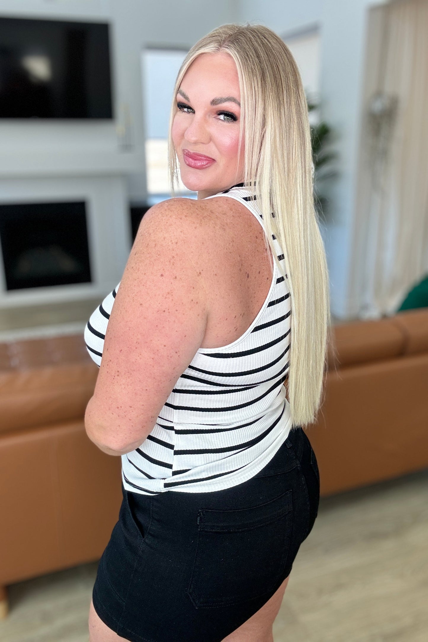 Women's Ribbed Halter Tank-Tops-Evelyns Fashion