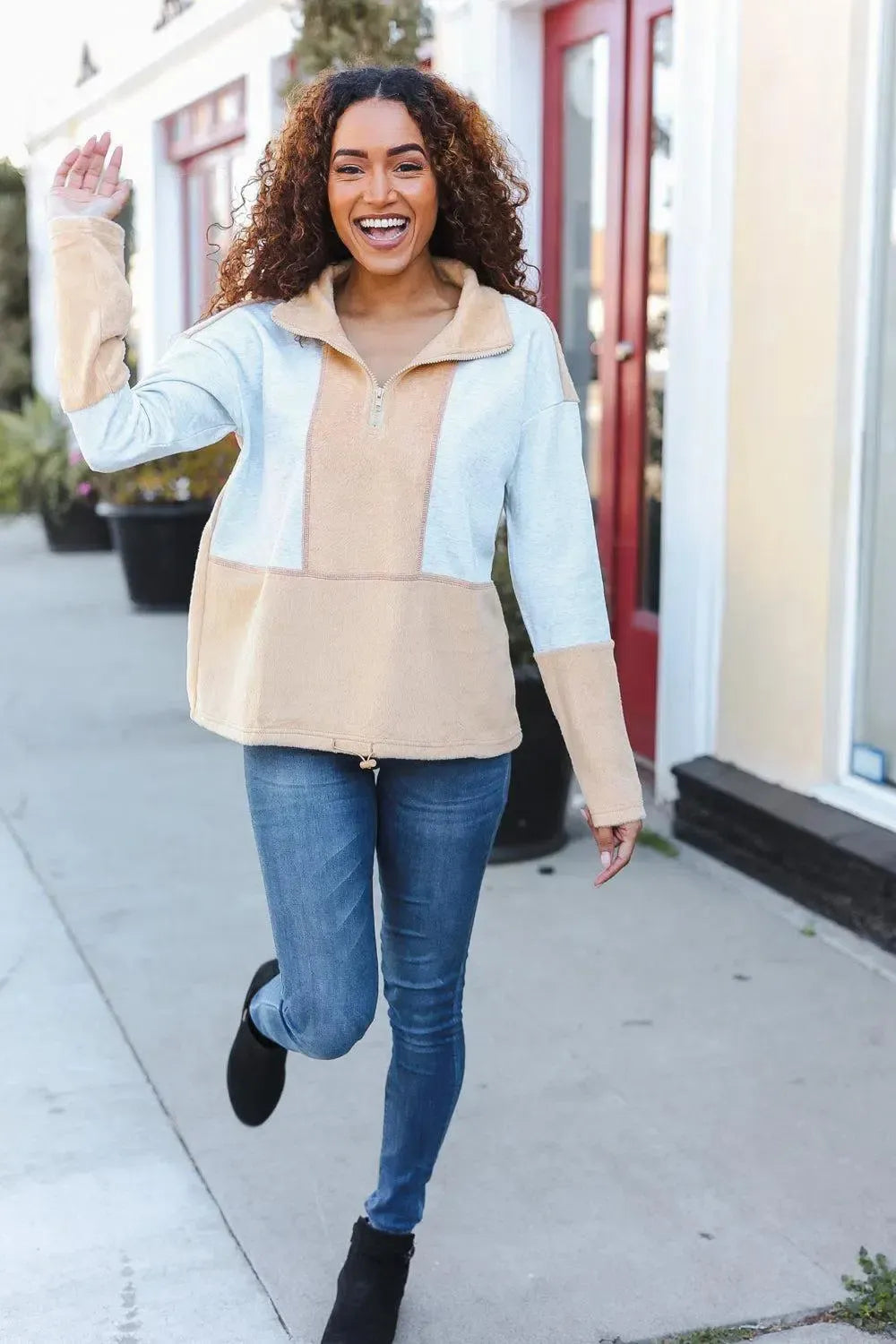 Cozy Style: Good Vibes Grey/Beige Fleece Zip-Up Cinched Hem Pullover-Evelyns Fashion