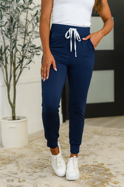 Giving the Run Around Joggers – Navy, Soft & Everyday Essential