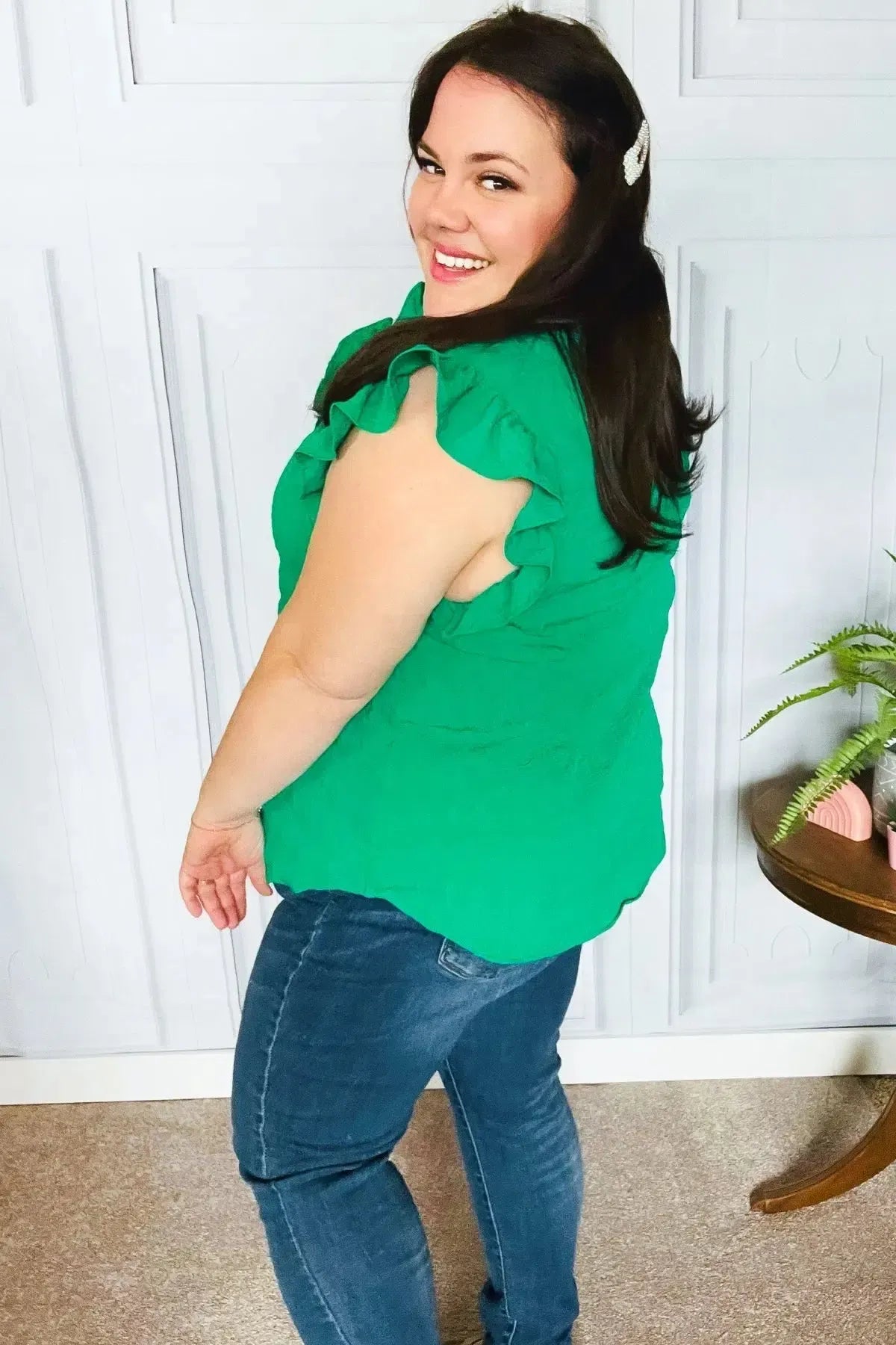 Glamorous In Kelly Green Textured Ruffle Mock Neck Top-Evelyns Fashion