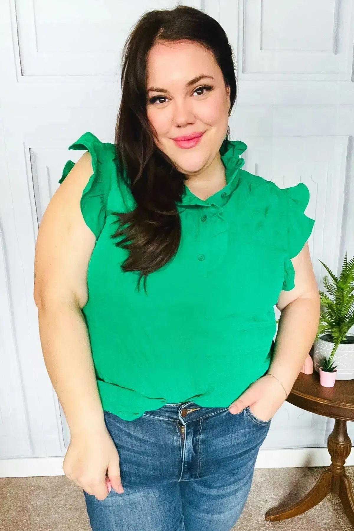 Glamorous In Kelly Green Textured Ruffle Mock Neck Top-Evelyns Fashion