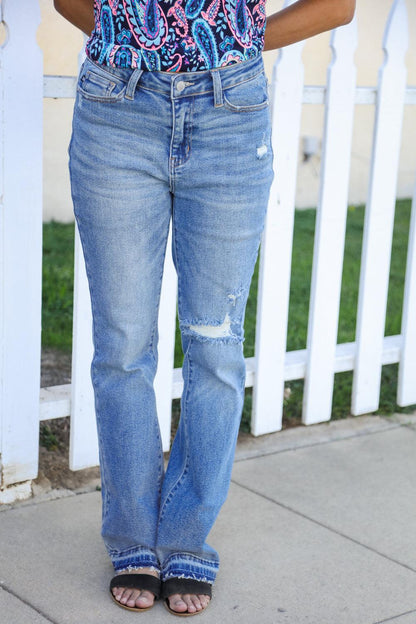 Judy Blue Medium Wash Mid Rise Release Hem Distressed Bootcut Jeans (Copy)-Evelyns Fashion