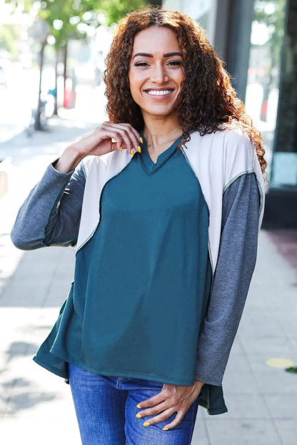 Stand Out Hunter Green V Neck Raglan Color Block Outseam Top-Evelyns Fashion