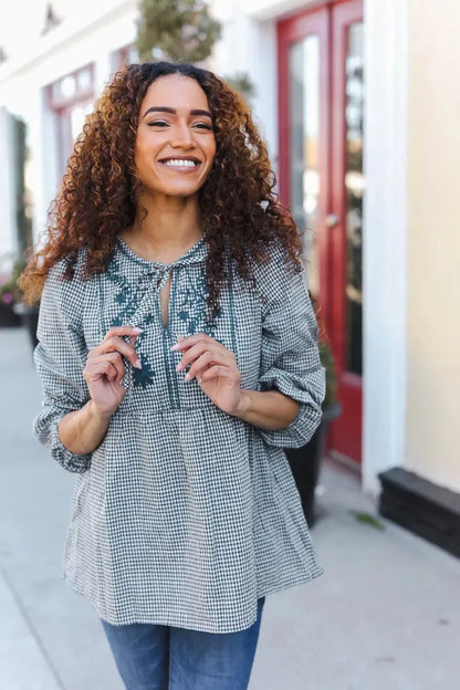 Timeless Comfort: Comfortable Cotton Plaid Top-Evelyns Fashion