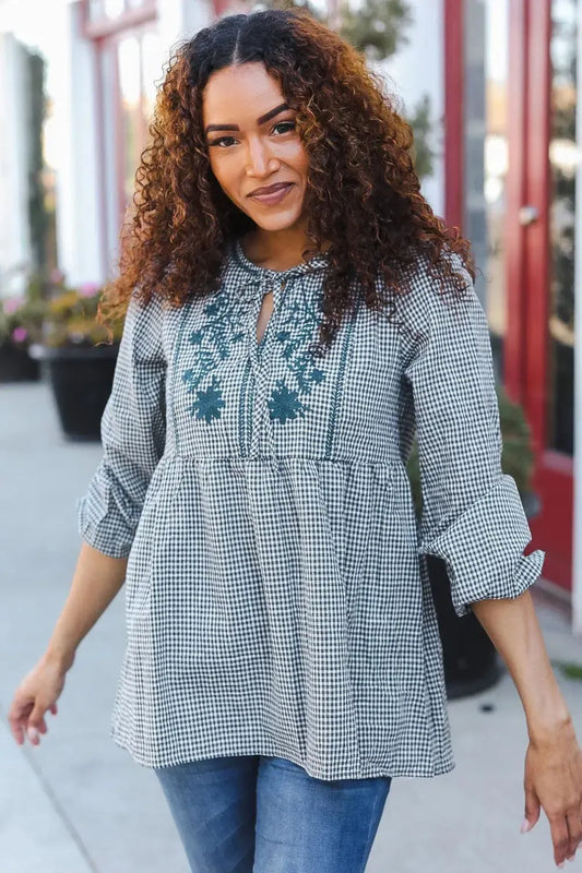 Timeless Comfort: Comfortable Cotton Plaid Top-Evelyns Fashion
