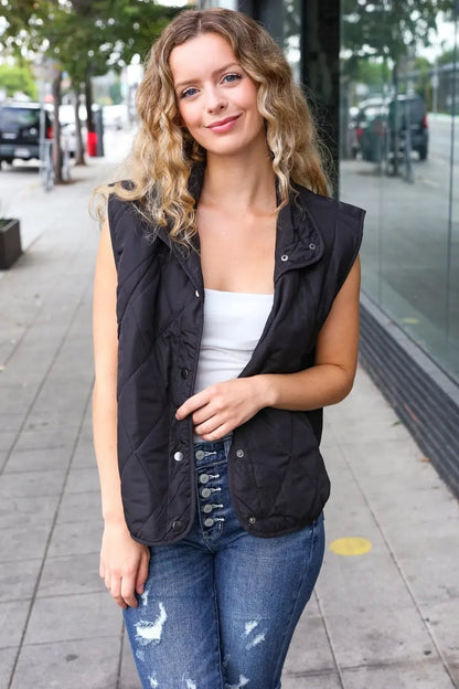 Weekend Ready Black Snap Button Quilted Puffer Vest-Evelyns Fashion