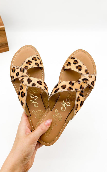 Conga Sandal in Leopard-Shoes-Evelyns Fashion