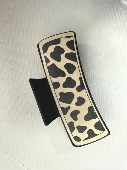 Cream Animal Print Hair Claw-2024 Blow-Out Sale-Evelyns Fashion
