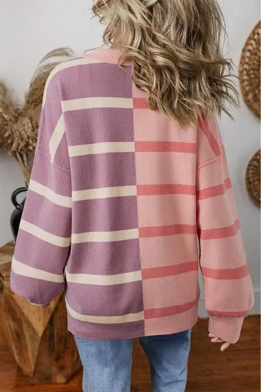 Effortless Style: Oversized Contrast Printed Dropped Shoulder Top-long sleeve-Evelyns Fashion