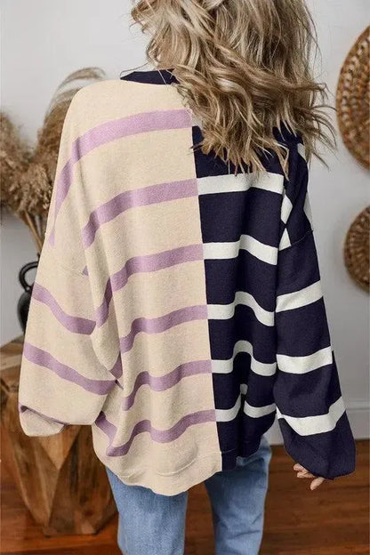 Effortless Style: Oversized Contrast Printed Dropped Shoulder Top-long sleeve-Evelyns Fashion