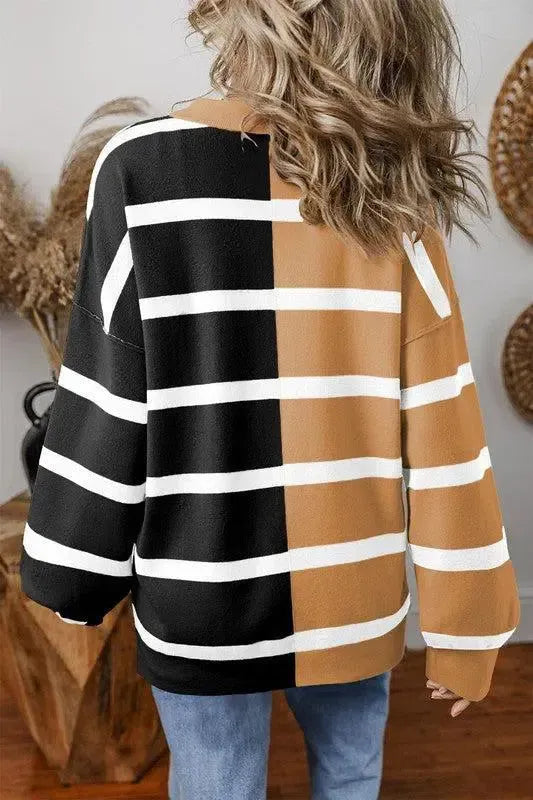 Effortless Style: Oversized Contrast Printed Dropped Shoulder Top-long sleeve-Evelyns Fashion