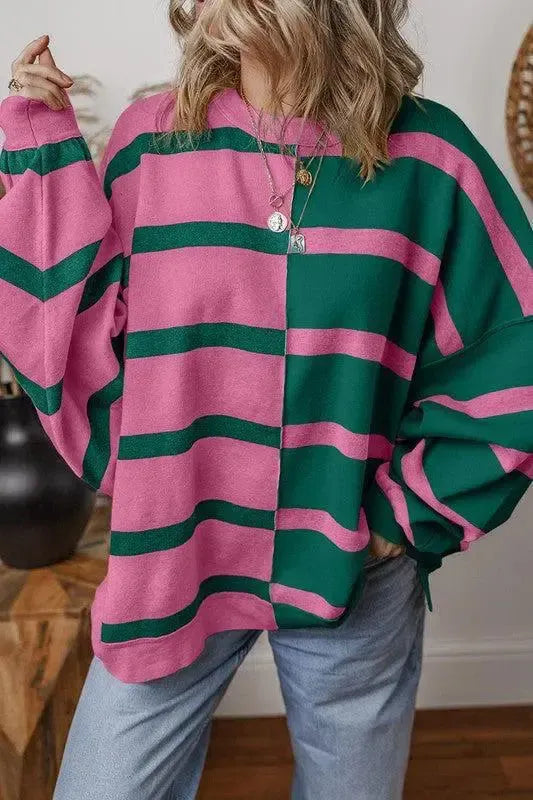 Effortless Style: Oversized Contrast Printed Dropped Shoulder Top-long sleeve-Evelyns Fashion