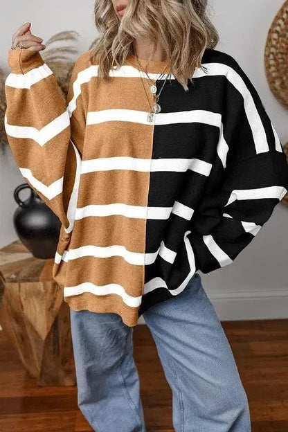 Effortless Style: Oversized Contrast Printed Dropped Shoulder Top-long sleeve-Evelyns Fashion