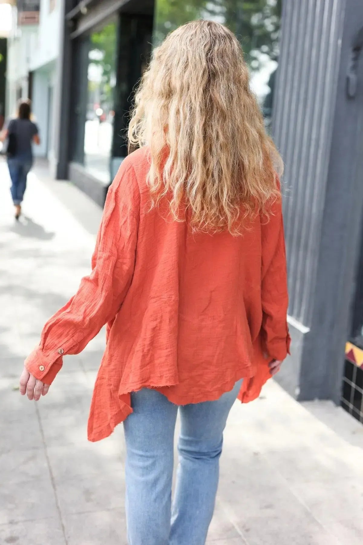 Flowy & Timeless: Everyday Rust Button Down Sharkbite Tunic-2024 Blow-Out Sale-Evelyns Fashion