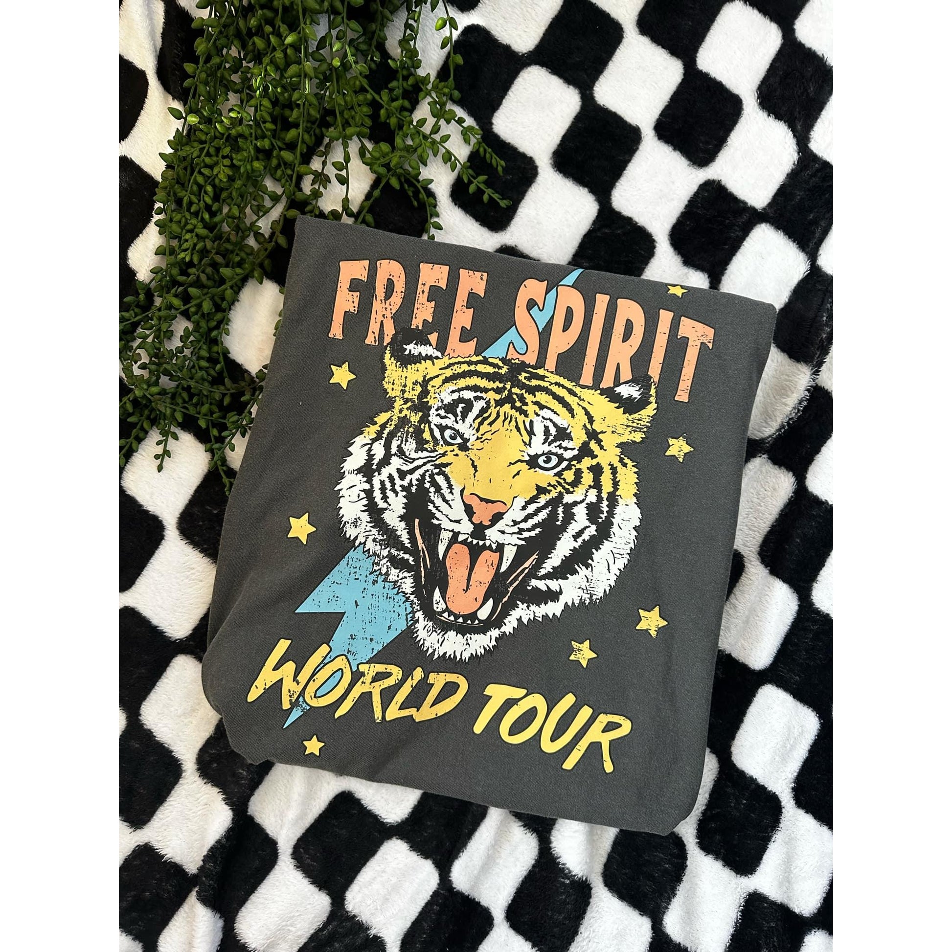 Free Spirit World Tour Graphic Tee-Womens-Evelyns Fashion