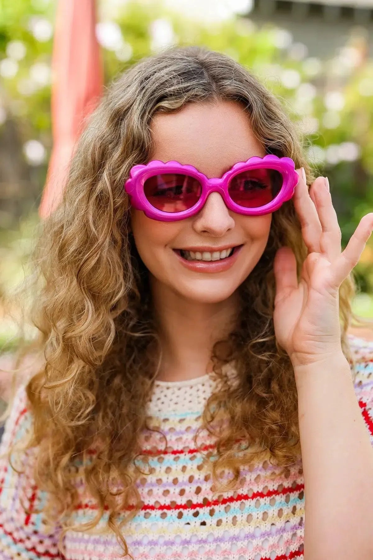 Fuchsia Oval Cat Eye Scalloped Sunglasses-2024 Blow-Out Sale-Evelyns Fashion