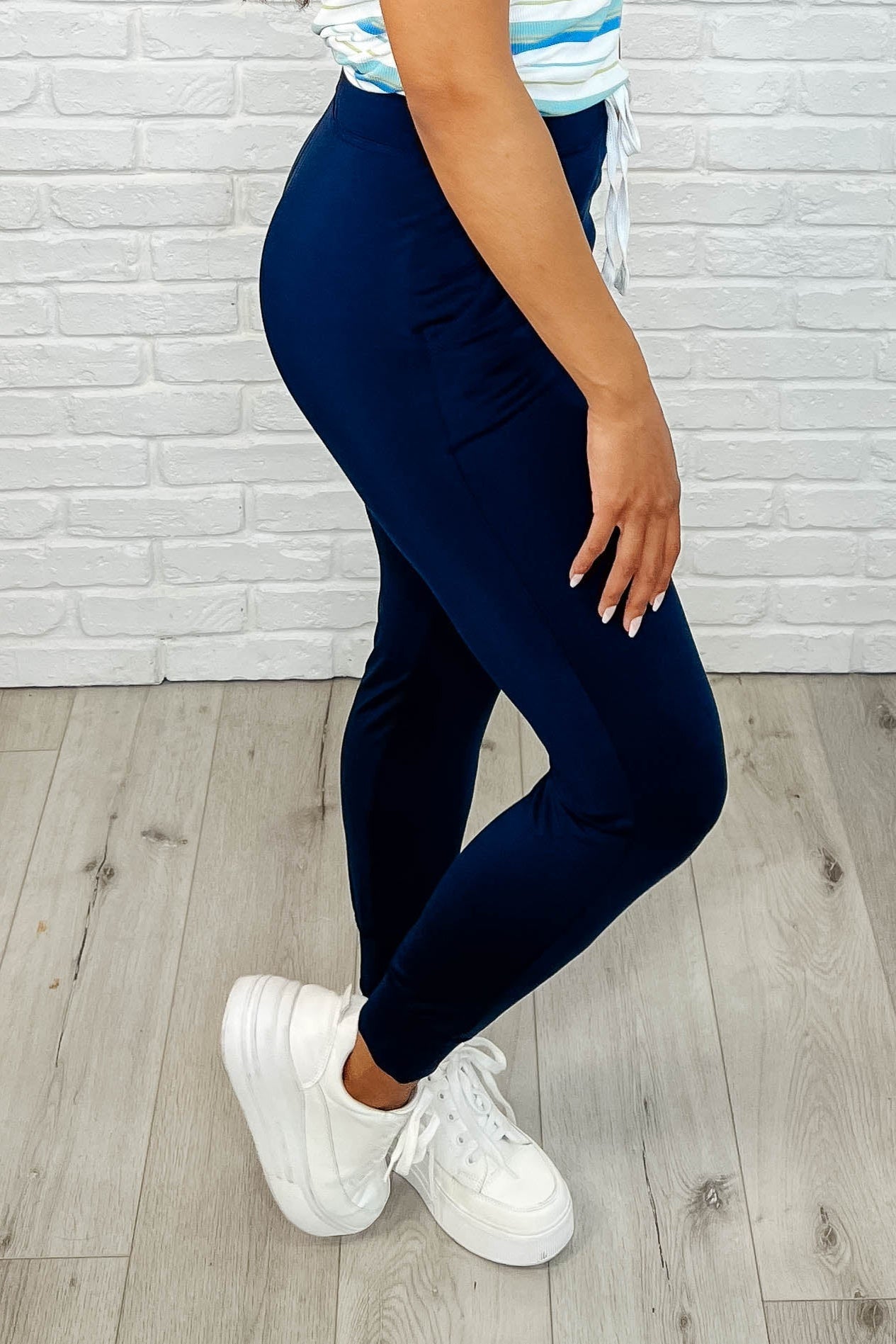 Giving the Run Around Joggers in Navy-Womens-Evelyns Fashion