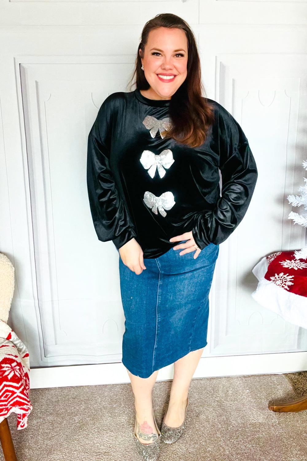Home For The Holiday Silver Sequin Bow Velvet Pullover Top-2024 Blow-Out Sale-Evelyns Fashion