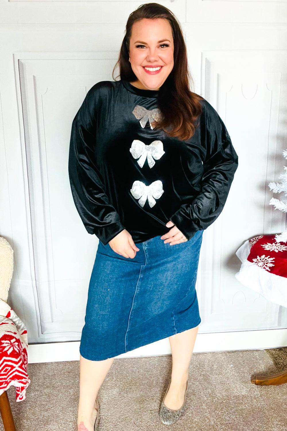 Home For The Holiday Silver Sequin Bow Velvet Pullover Top-2024 Blow-Out Sale-Evelyns Fashion