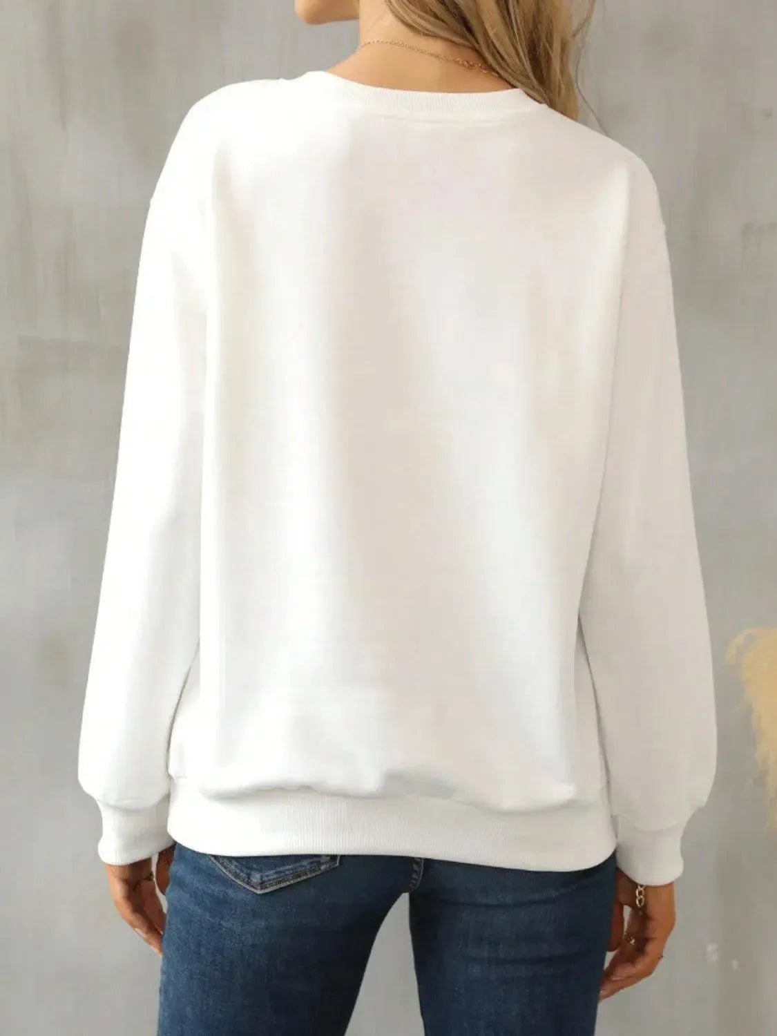 Purr-fect Comfort: Cat Lovers Round Neck Sweatshirt-Apparel & Accessories-Evelyns Fashion