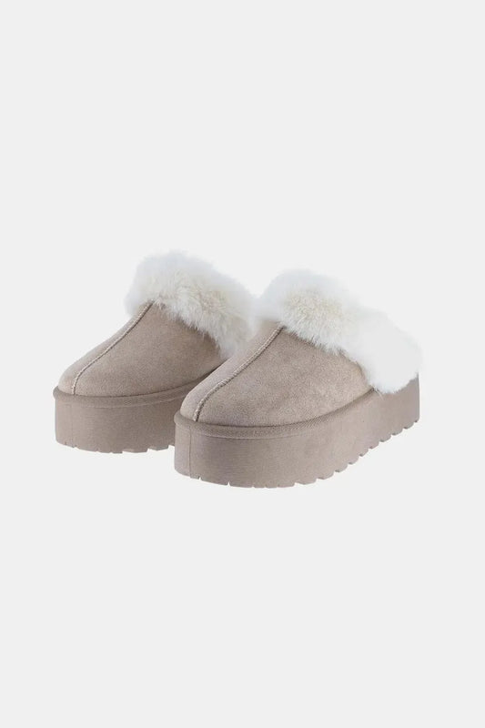 Weeboo Luxe Fur-Lined Slippers-shoes-Evelyns Fashion