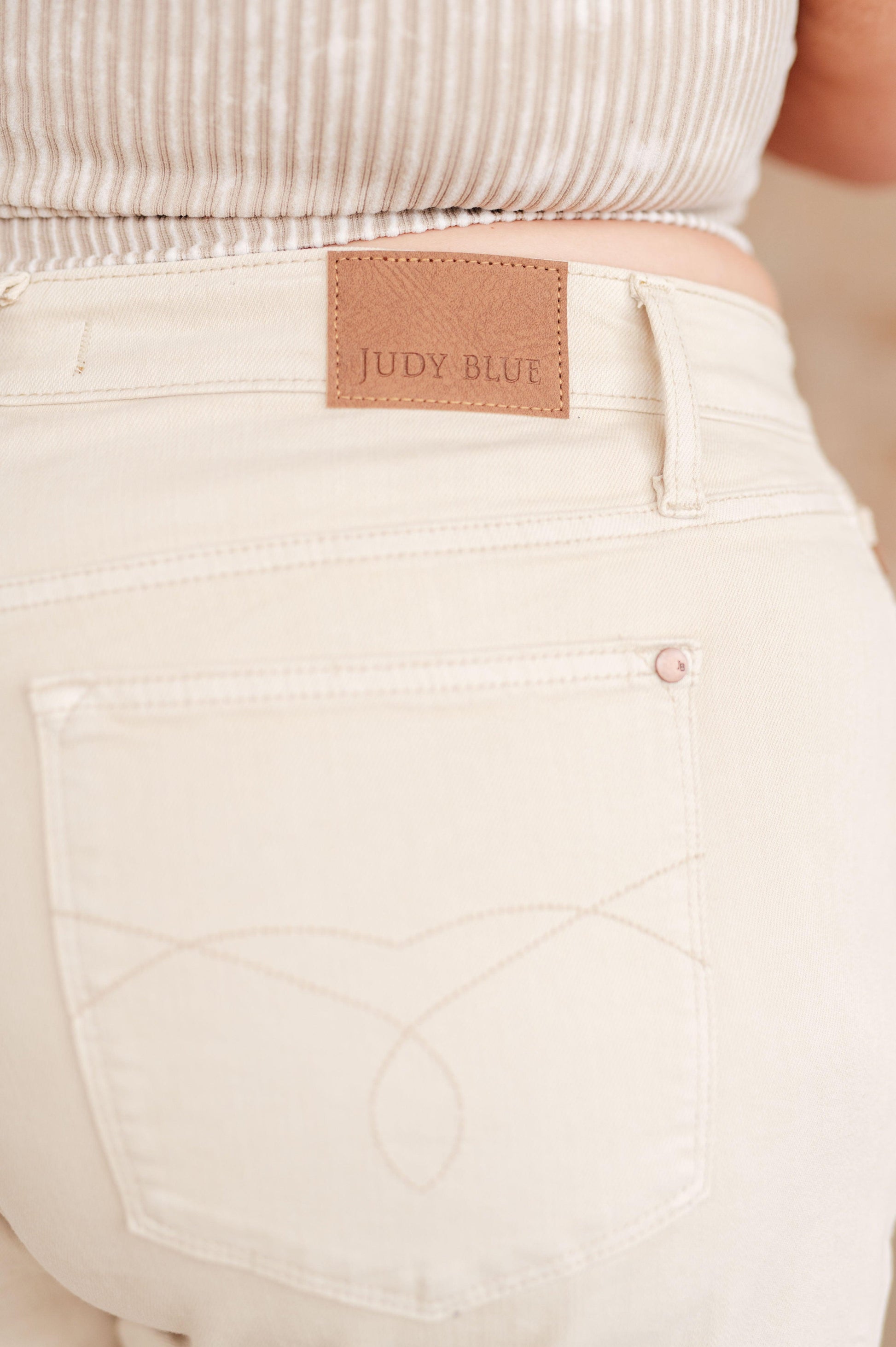 Women's Greta High Rise Shorts-Denim-Evelyns Fashion